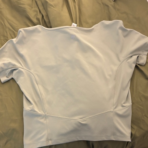 Lululemon Sage Green Shirt - Size 10 - Picture 2 of 2